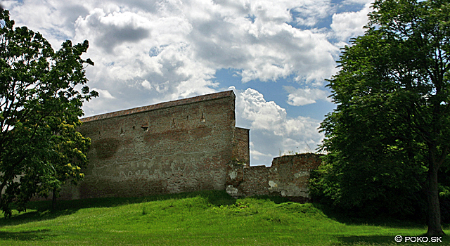 hradby-zelen