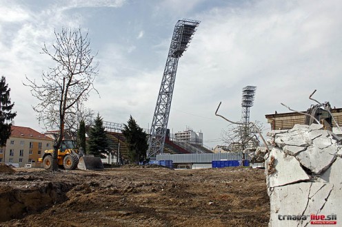 buranie-stadion-2